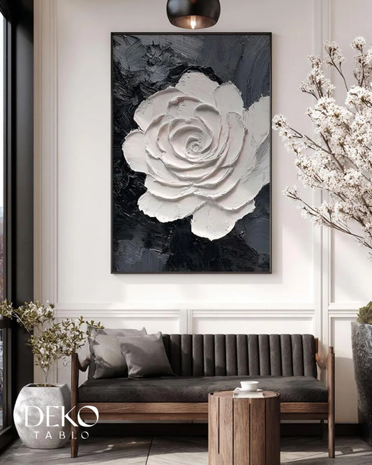 Siyah Beyaz Çiçek Detaylı Yağlı Boya Tablo