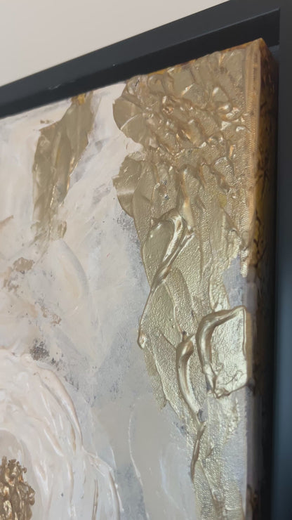 "Beyaz Çiçekler" Altın Beyaz Gold Kadın Detaylı Yağlı Boya Tablo